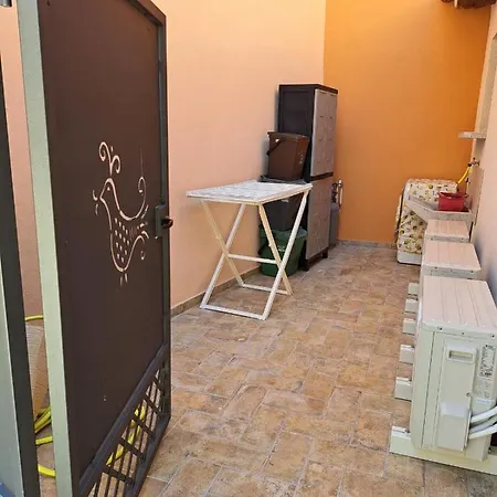 Sa Domu Antiga - Casa Indipendente In Centro Storico Apartman