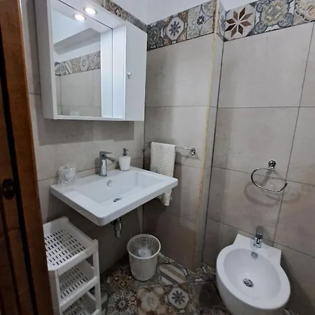 Sa Domu Antiga - Casa Indipendente In Centro Storico *