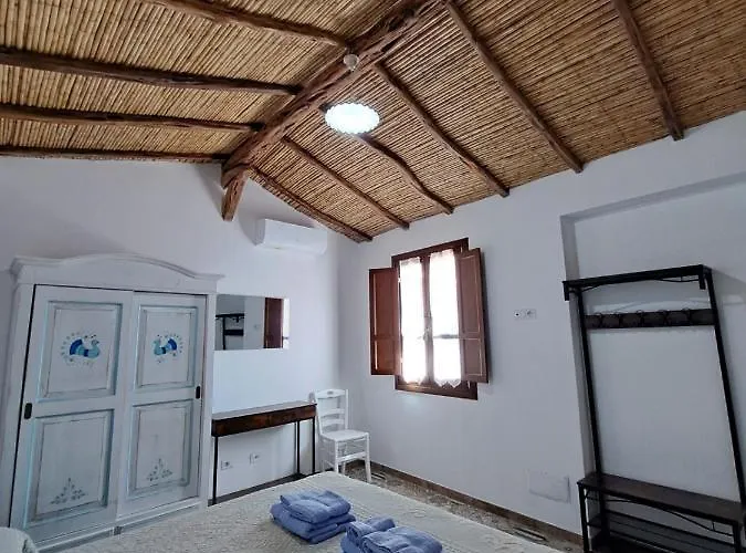 Apartman Sa Domu Antiga - Casa Indipendente In Centro Storico Tortolì