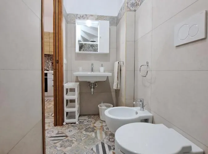 Sa Domu Antiga - Casa Indipendente In Centro Storico *